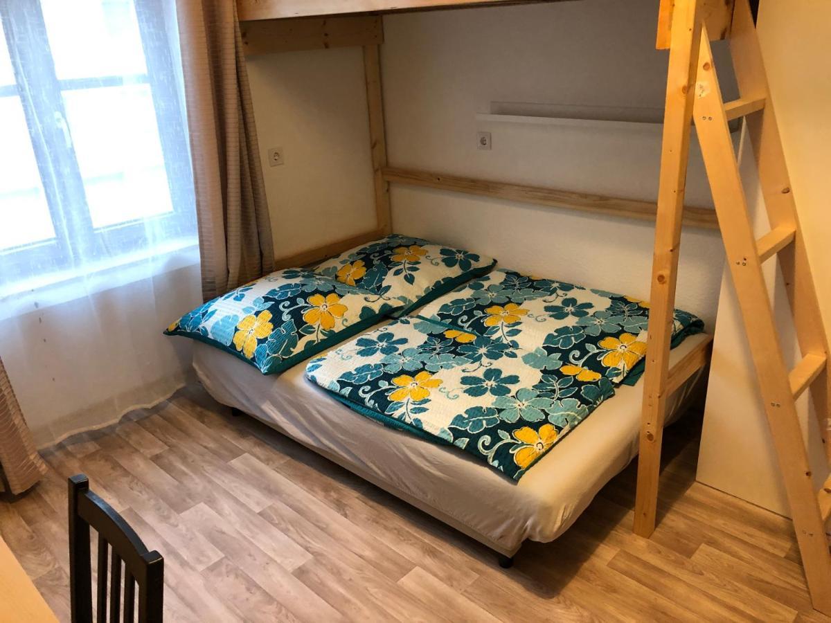 Room 4 You Дюселдорф Екстериор снимка